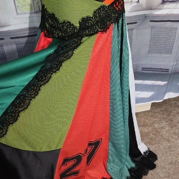 AKIRA Multicolor Maxi Skirt with Lace Accents - Picture 4 of 6